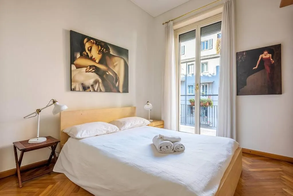 Apartament Luminosa E Spaziosa Dimora Nel Centro Di Milano