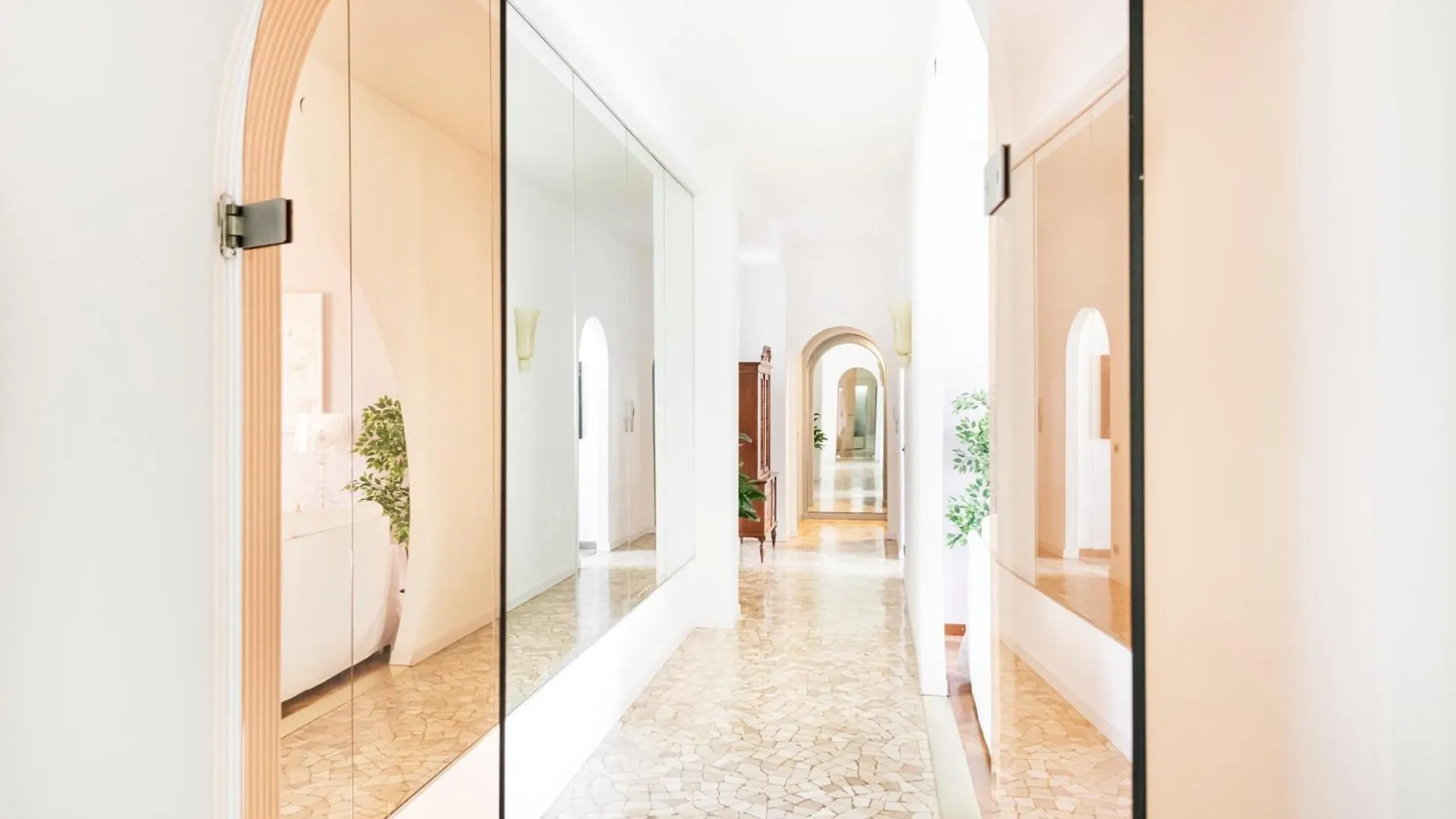 Apartment Luminosa E Spaziosa Dimora Nel Centro Di Milano