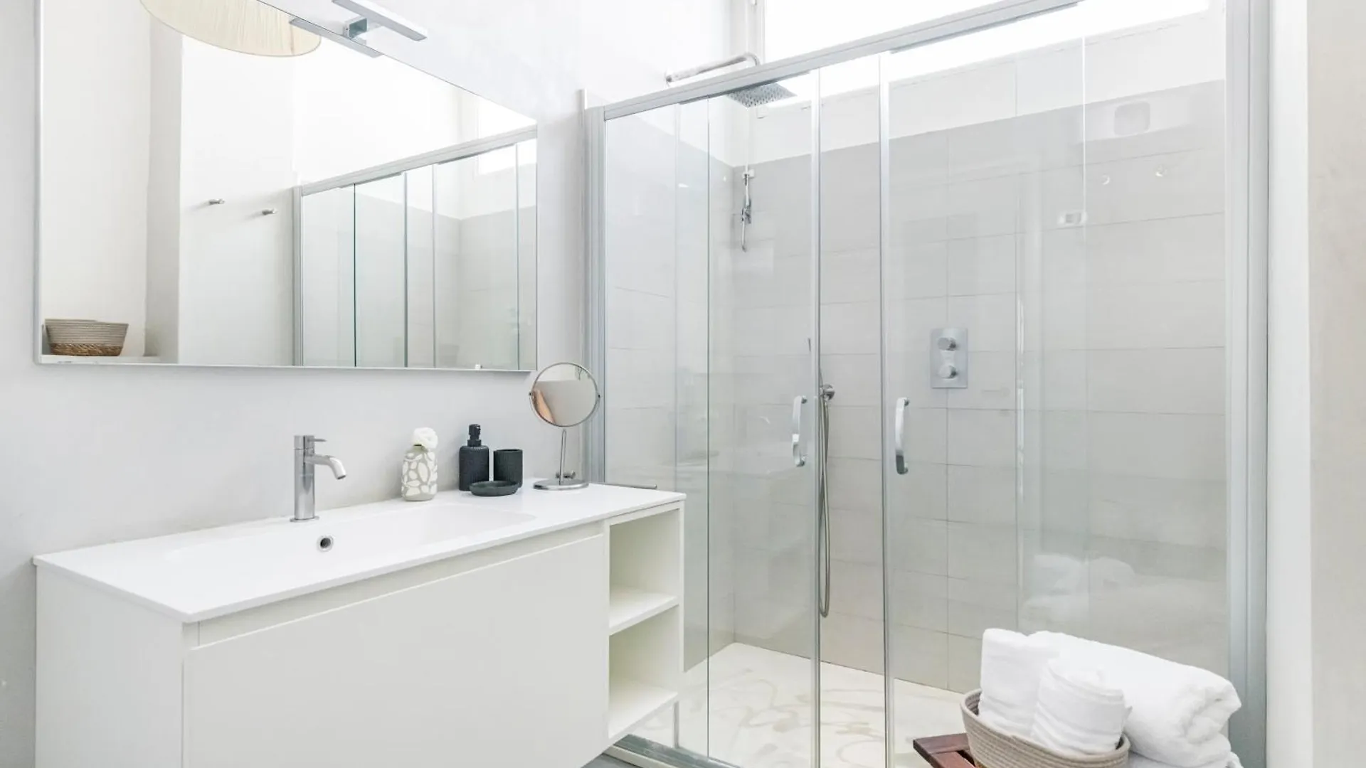 Apartment Luminosa E Spaziosa Dimora Nel Centro Di Milano